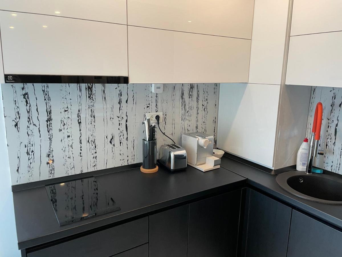 בוקרשט Fancy Westpark 2 Residence Lakeview W7 מראה חיצוני תמונה