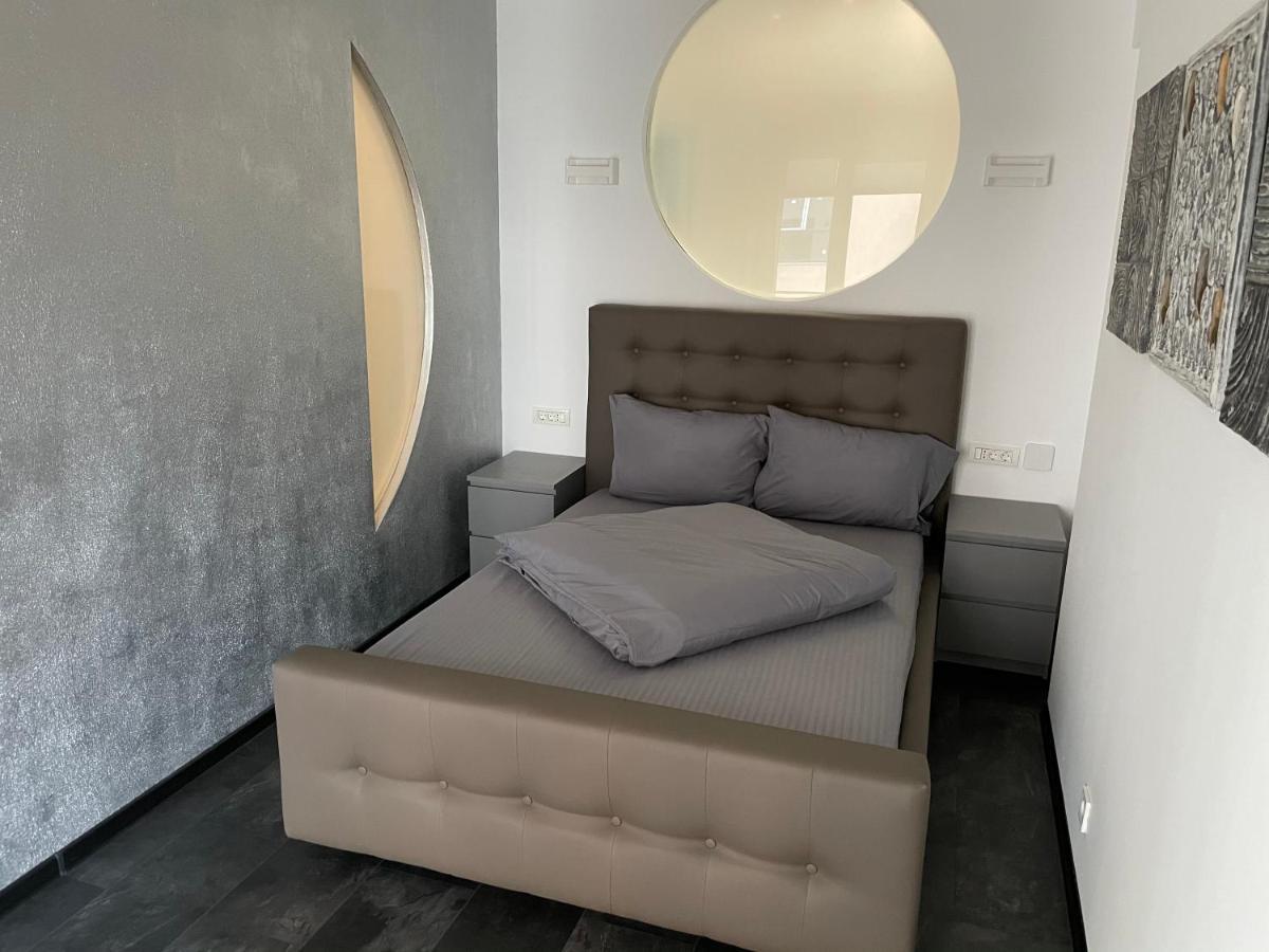 בוקרשט Fancy Westpark 2 Residence Lakeview W7 מראה חיצוני תמונה