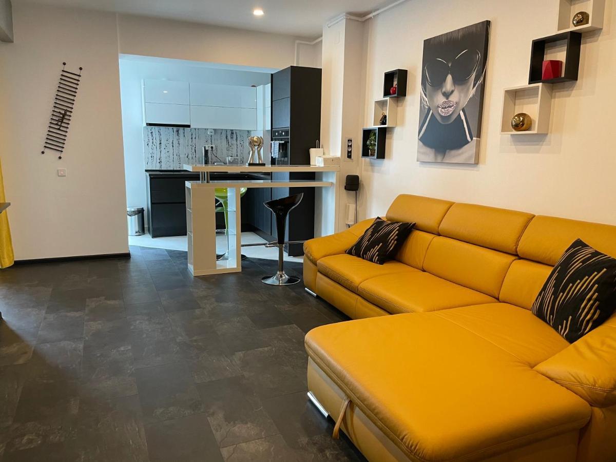 בוקרשט Fancy Westpark 2 Residence Lakeview W7 מראה חיצוני תמונה