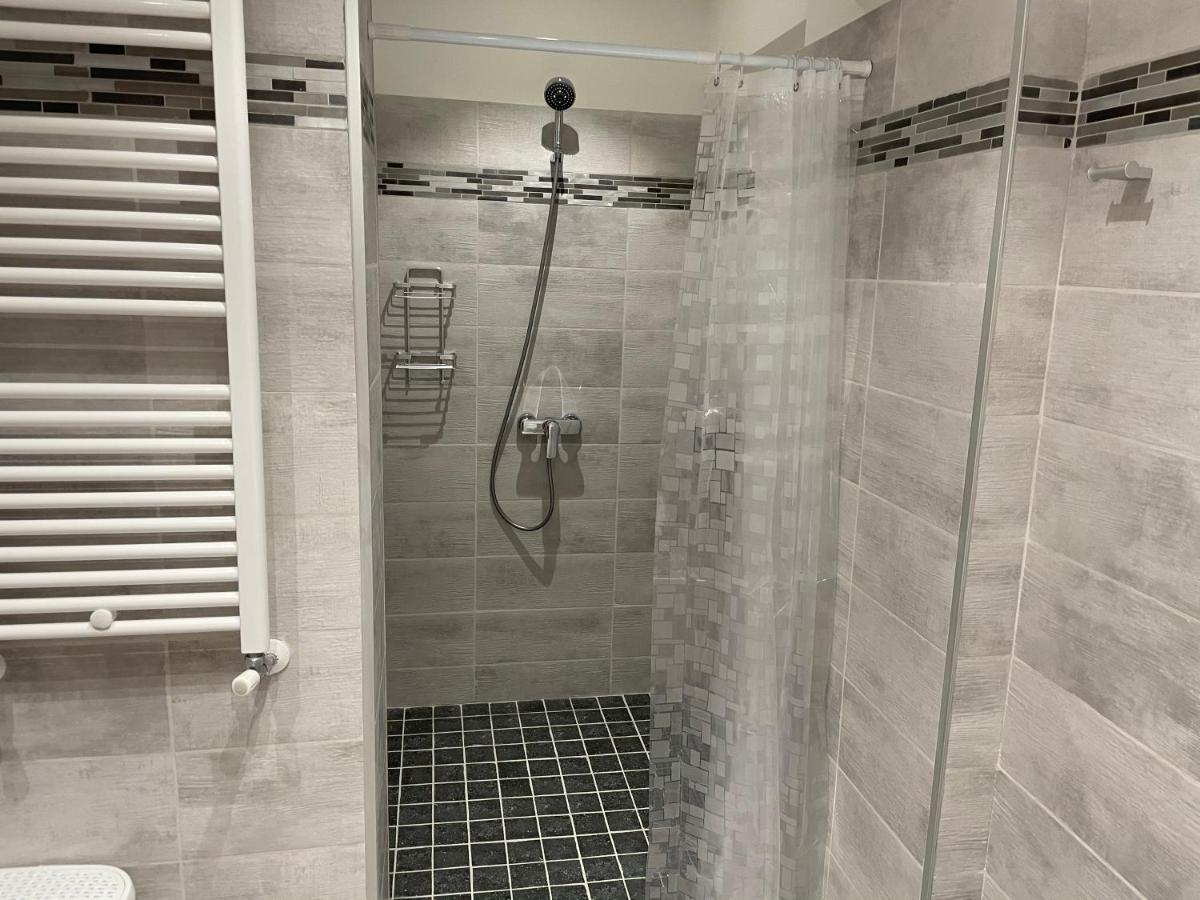 בוקרשט Fancy Westpark 2 Residence Lakeview W7 מראה חיצוני תמונה