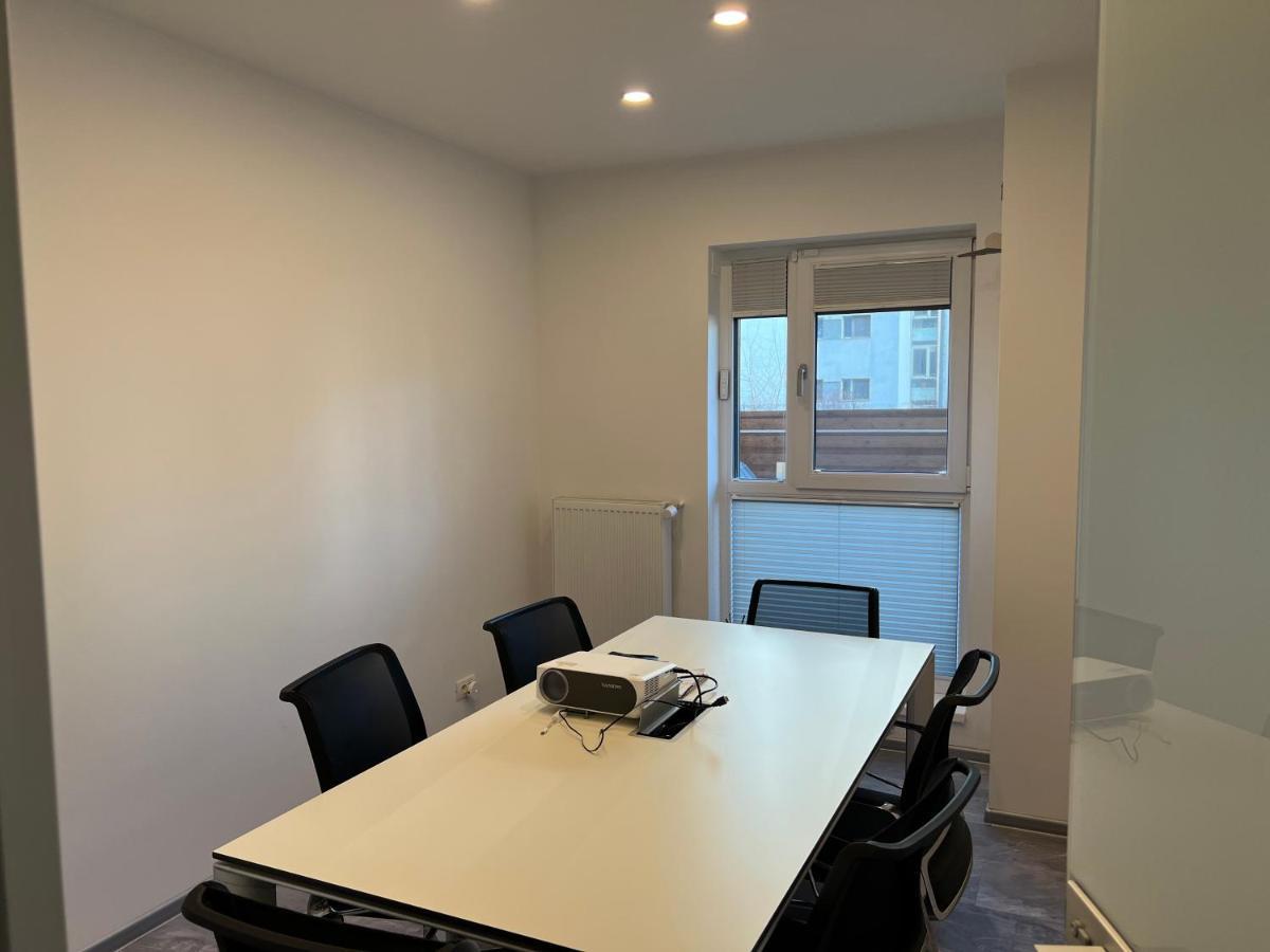 בוקרשט Fancy Westpark 2 Residence Lakeview W7 מראה חיצוני תמונה